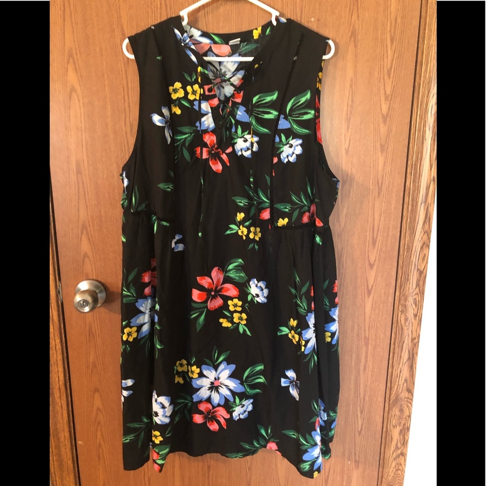 Floral Old Navy Dress size XL